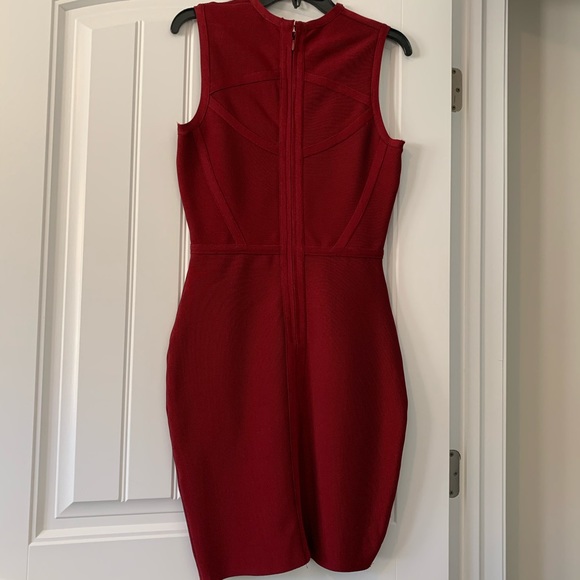 Dress - Picture 3 of 3